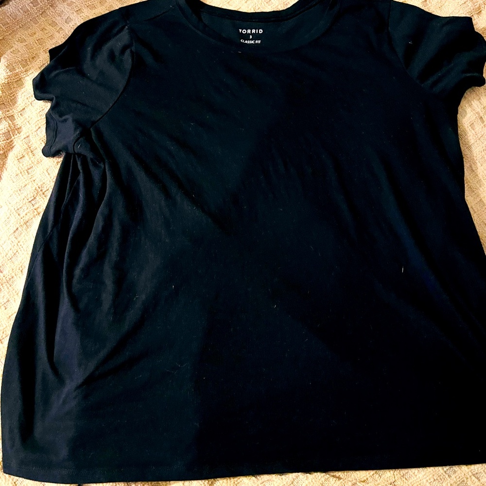 Torrid Classic Fit Tee Black, size 3XL